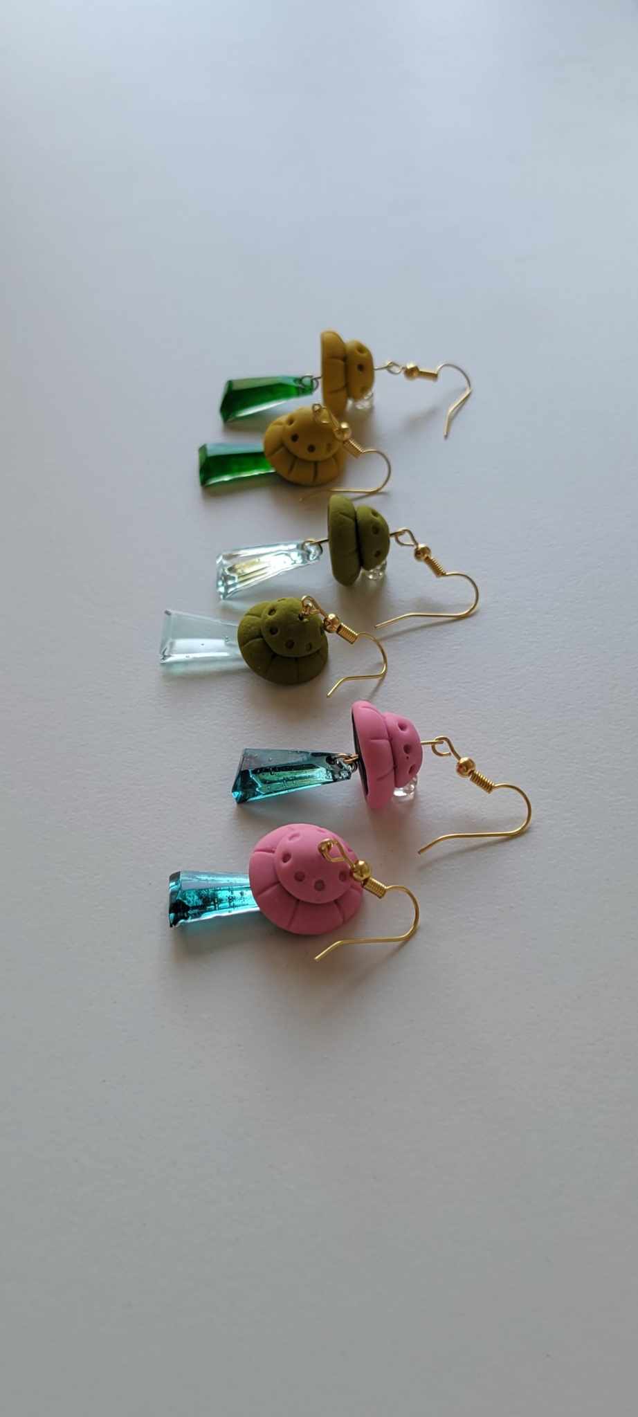 (New) UFO Earrings
