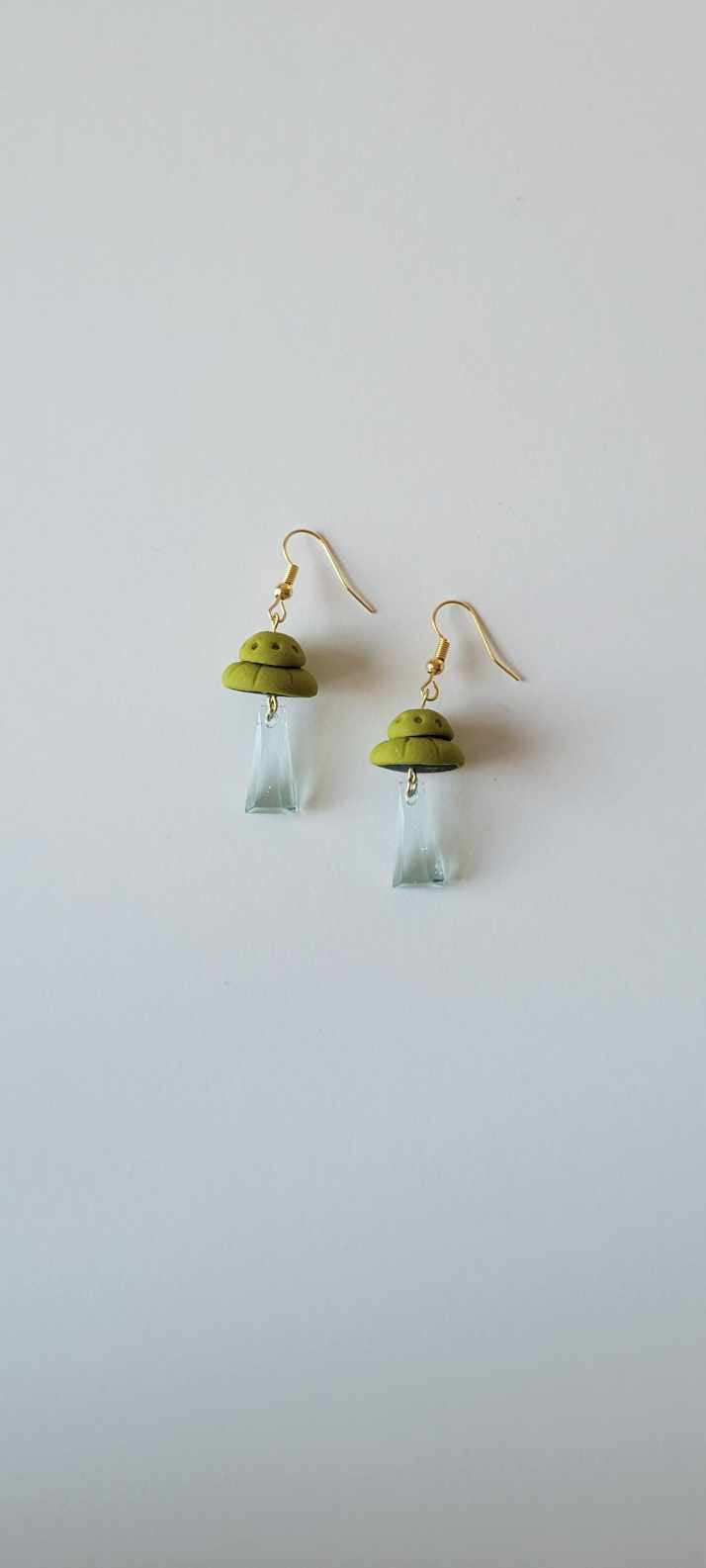 (New) UFO Earrings