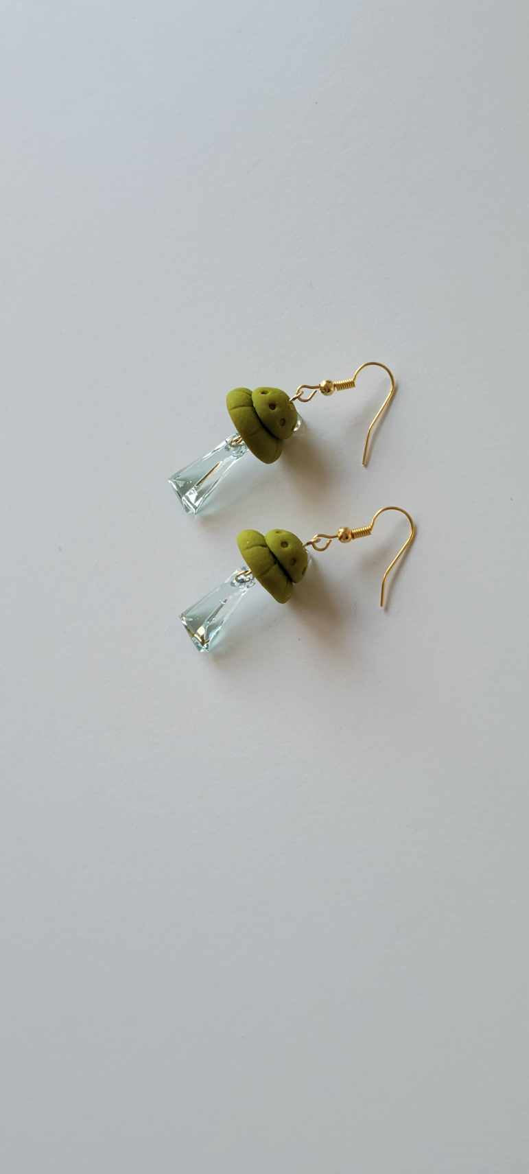 (New) UFO Earrings