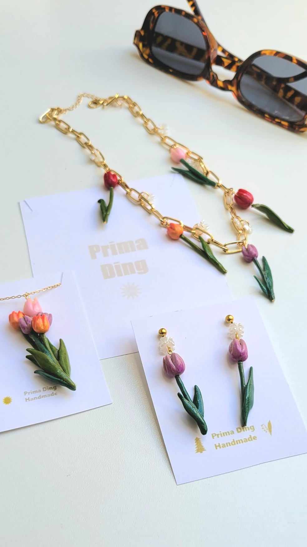 Bouquet Tulips Necklace