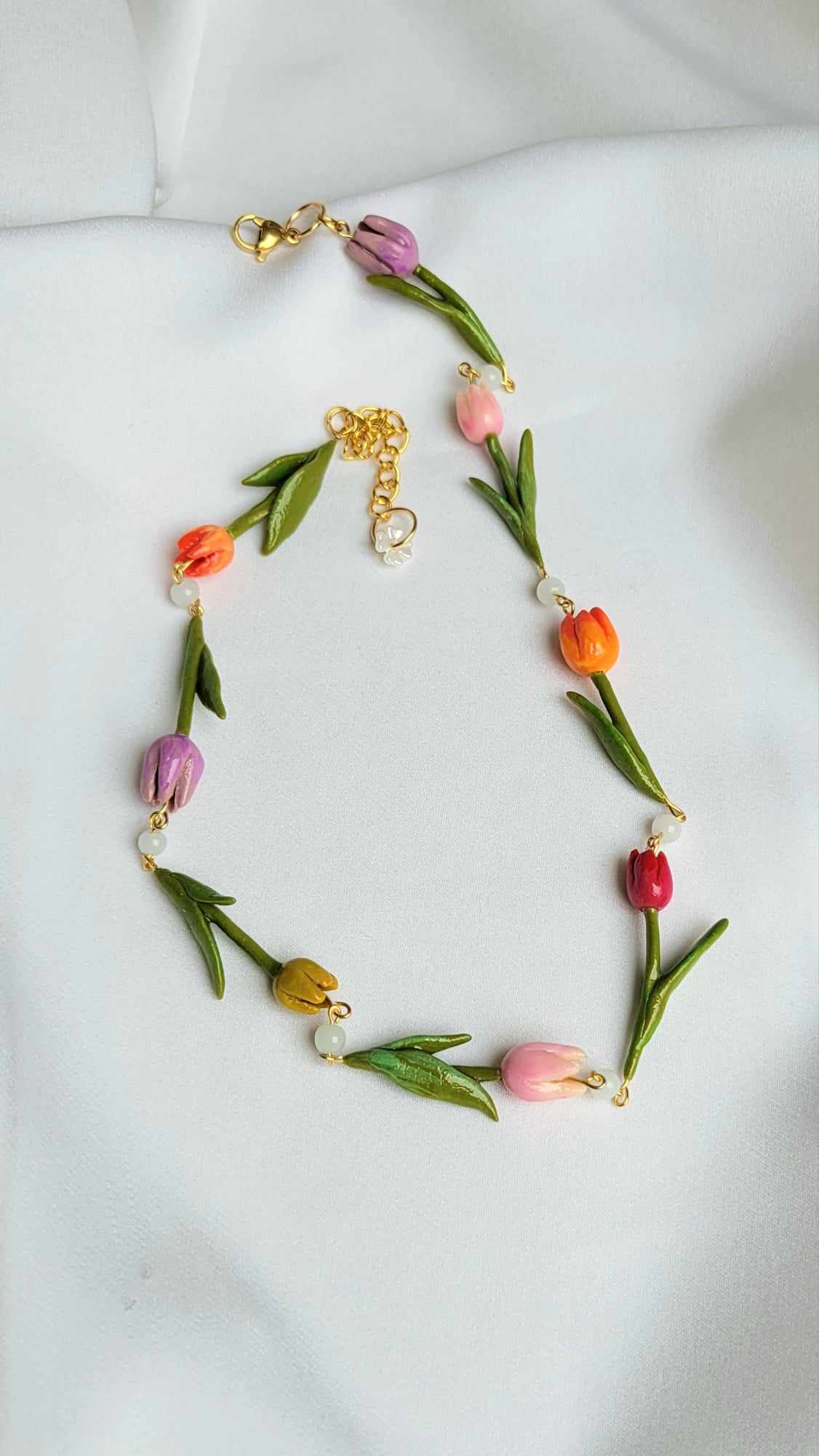 (New) Tulips Necklace