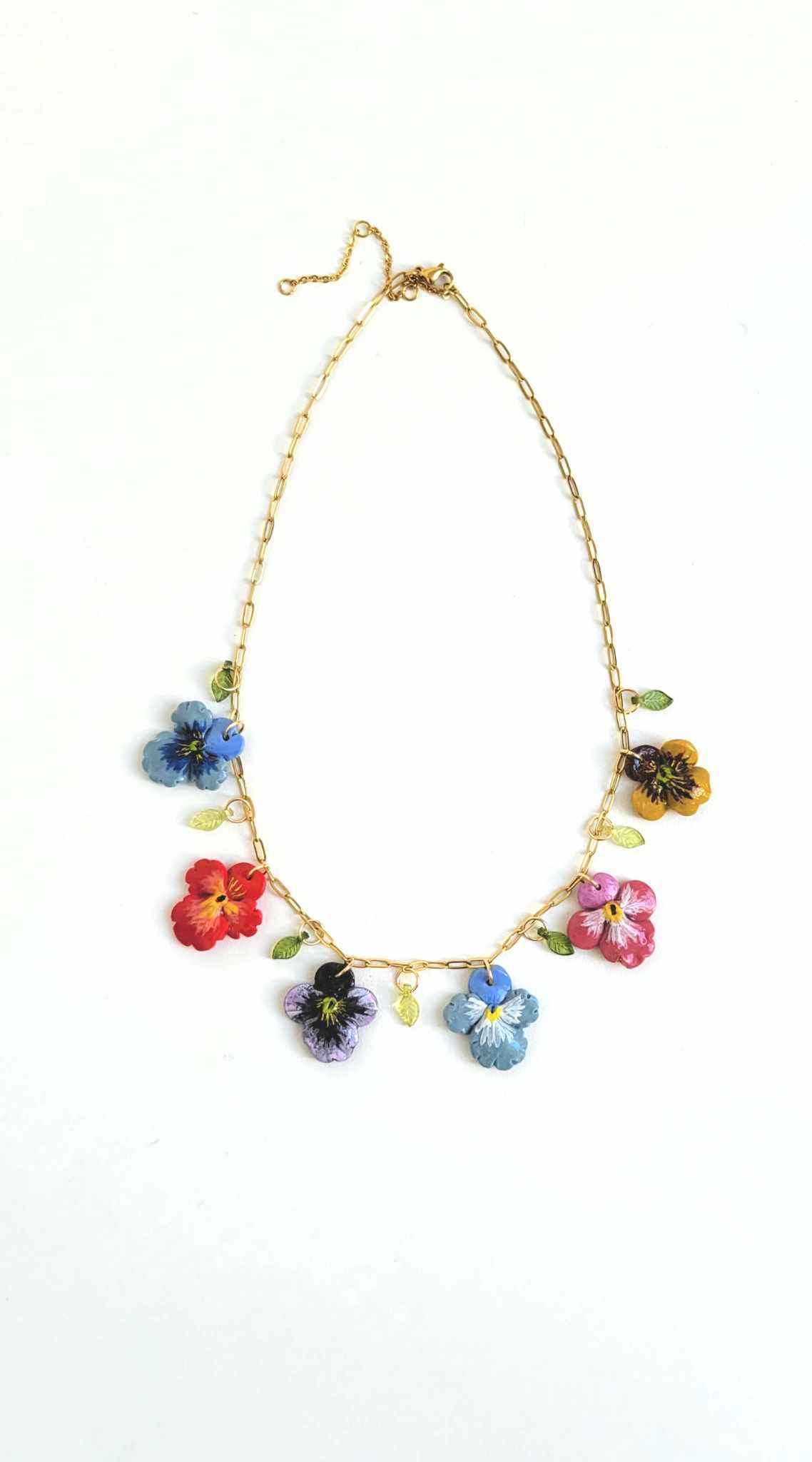 (New) Pansy Necklace