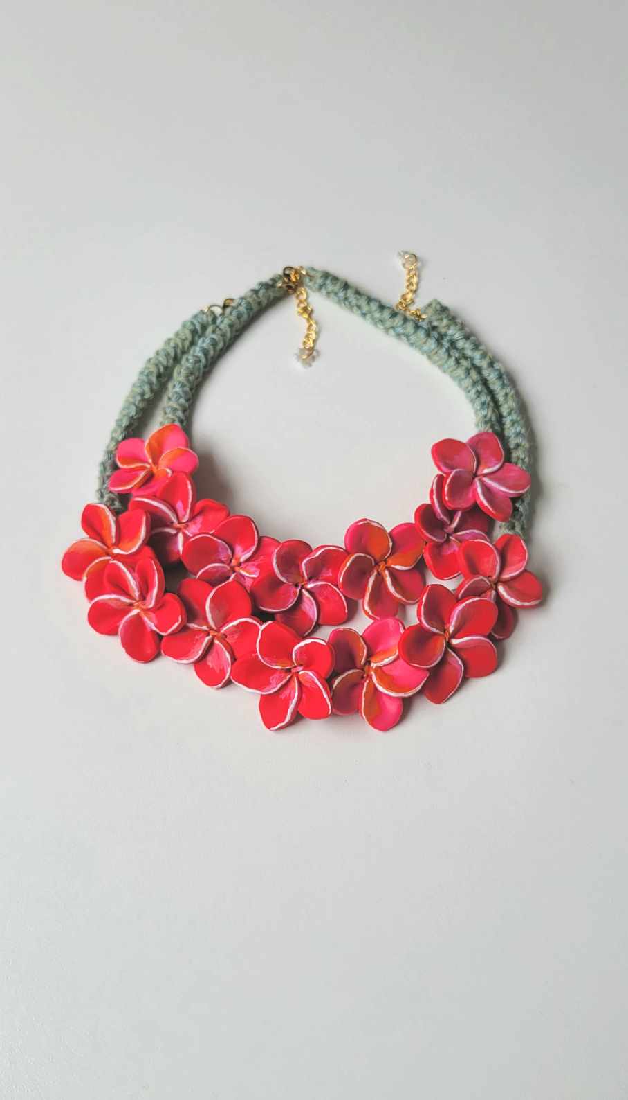 (New) Plumeria Necklace