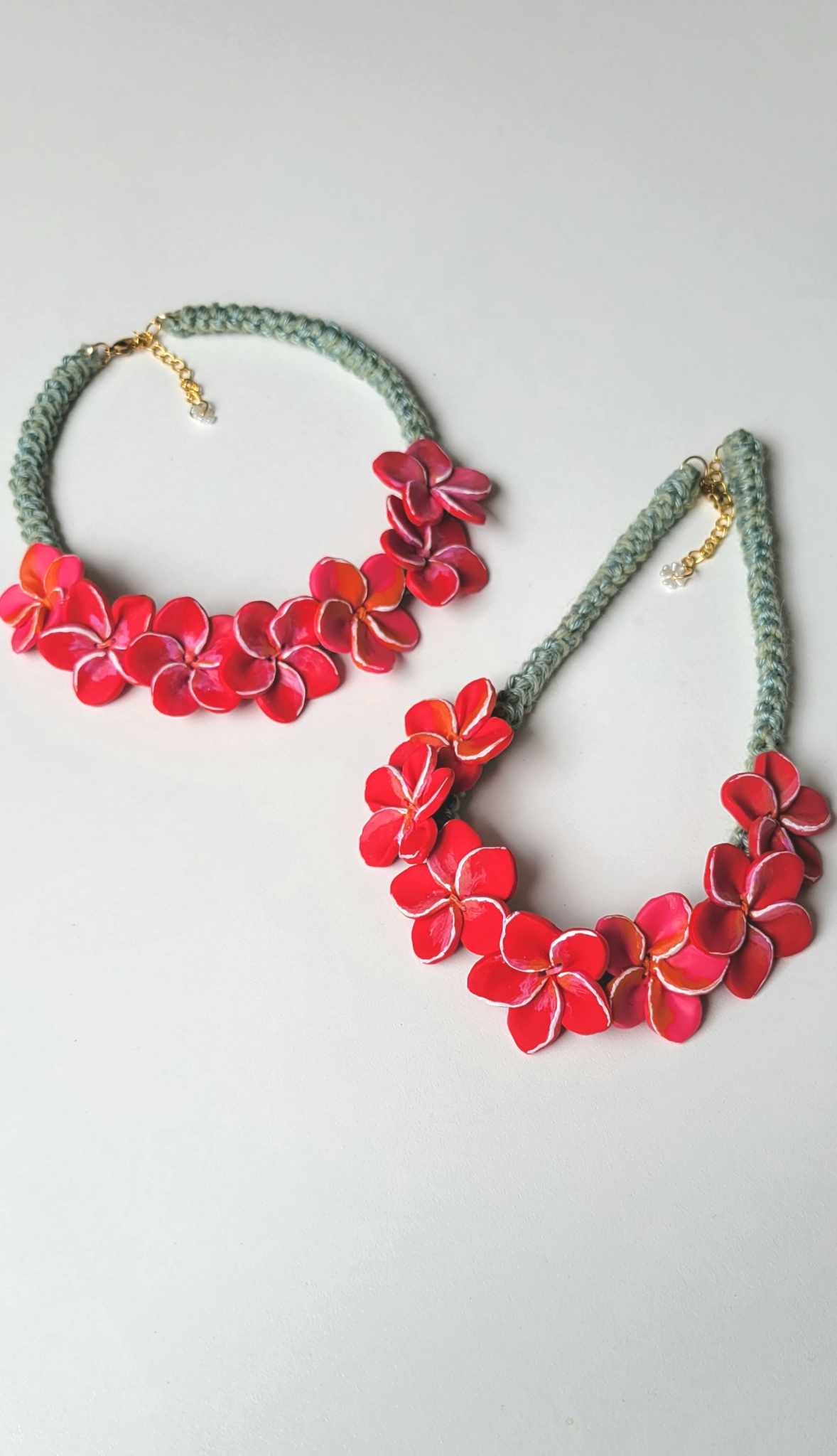 (New) Plumeria Necklace