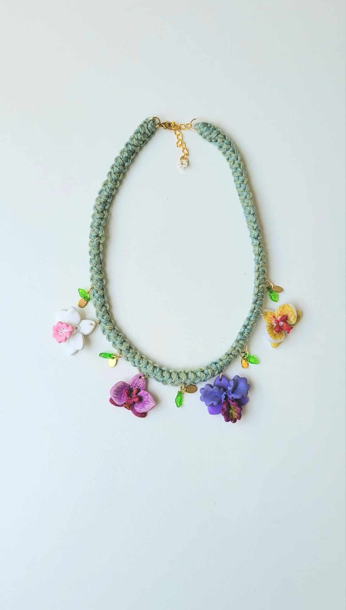 (New) Mix Orchid Necklace