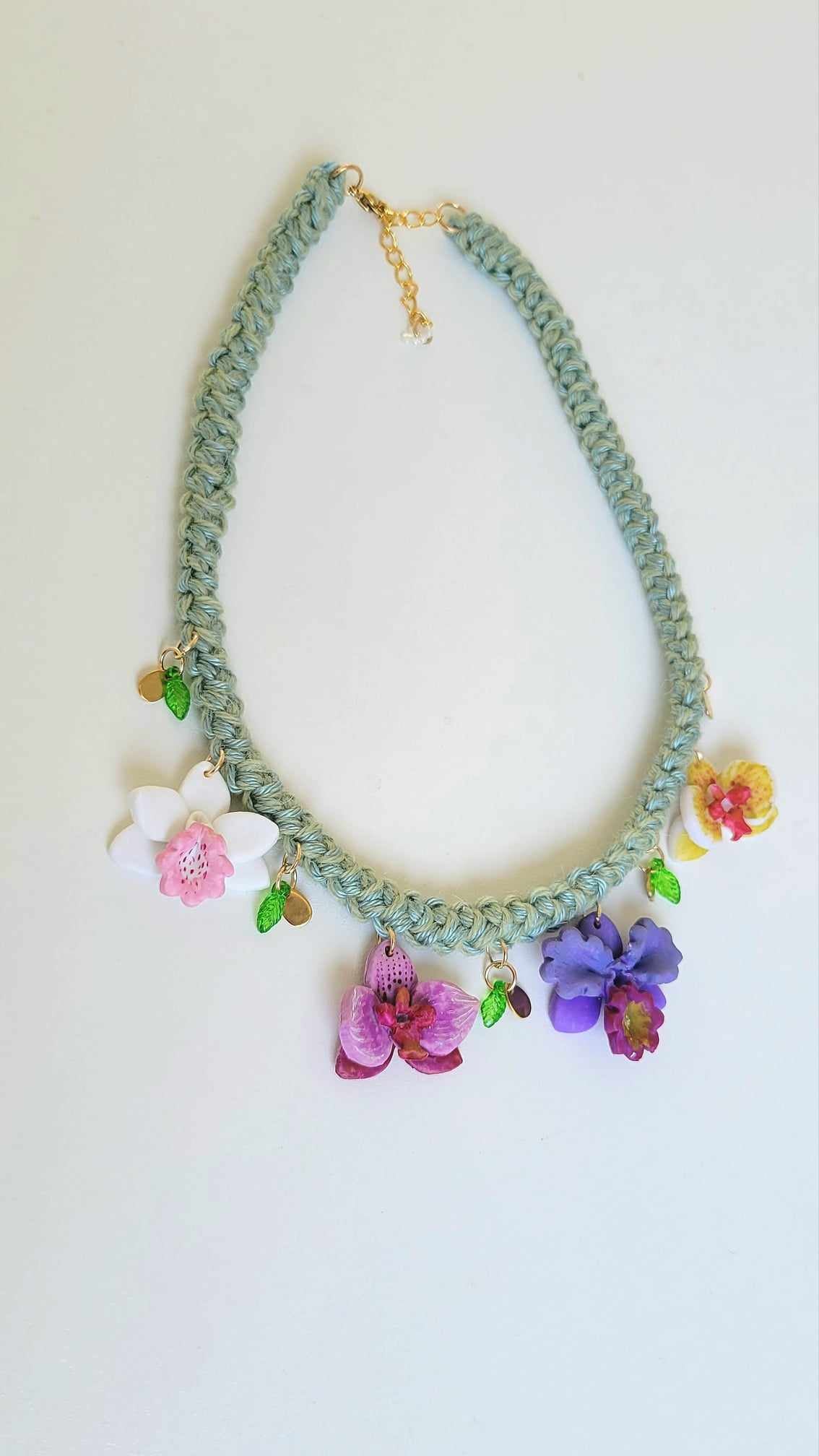 (New) Mix Orchid Necklace