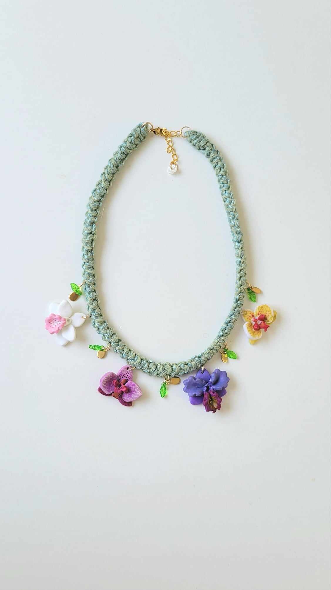 (New) Mix Orchid Necklace